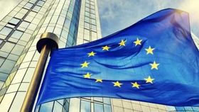 VIDO Uniunea Europeană pregătește o taxă de 2 euro pentru coletele ieftine din afara UE. Impactul asupra cumpărătorilor și comerțului online